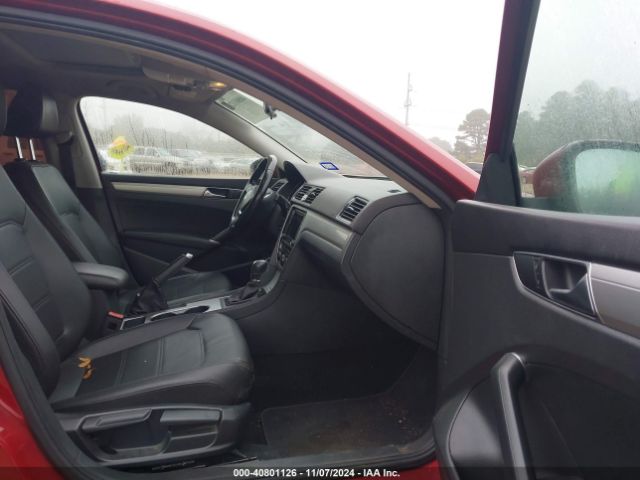1VWLA7A36KC003544 Volkswagen Passat 2.0t Wolfsburg Edition