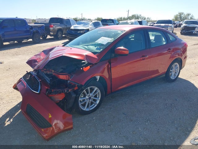 Ford FOCUS SE 2018 1FADP3FEXJL321843 Image 2