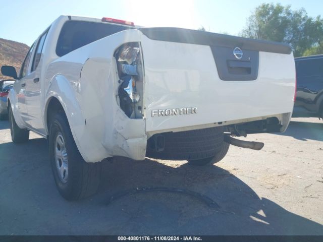 1N6AD0ER5JN765853 Nissan FRONTIER S