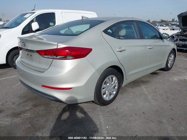 Hyundai ELANTRA SE 2017 5NPD74LF4HH139907 Image 4