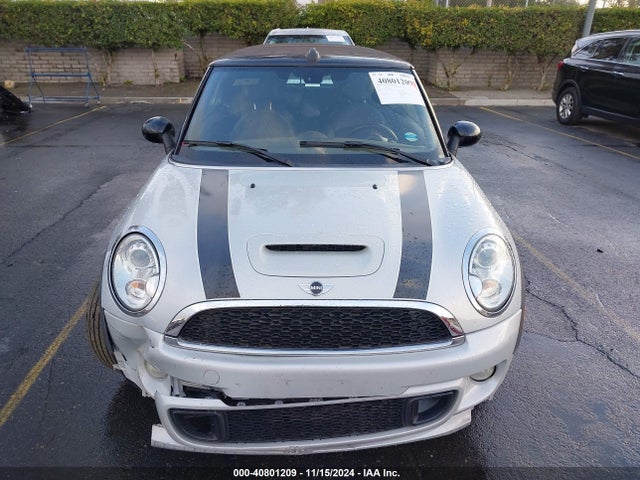 Mini Convertible Cooper S 2015 WMWZP3C55F2A90903 Image 12