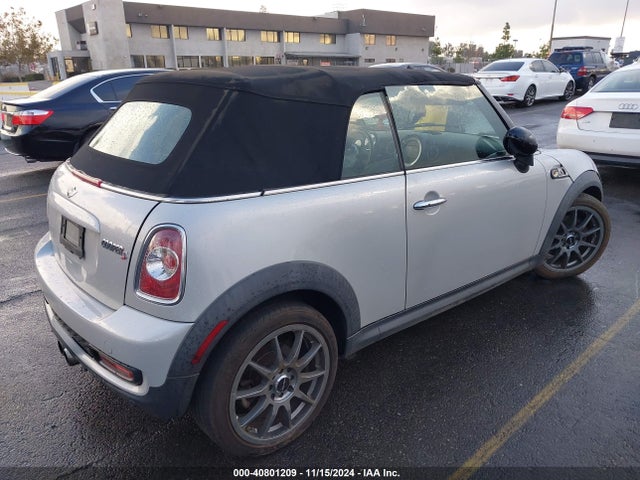 2015 MINI CONVERTIBLE WMWZP3C55F2A90903 Photo 3
