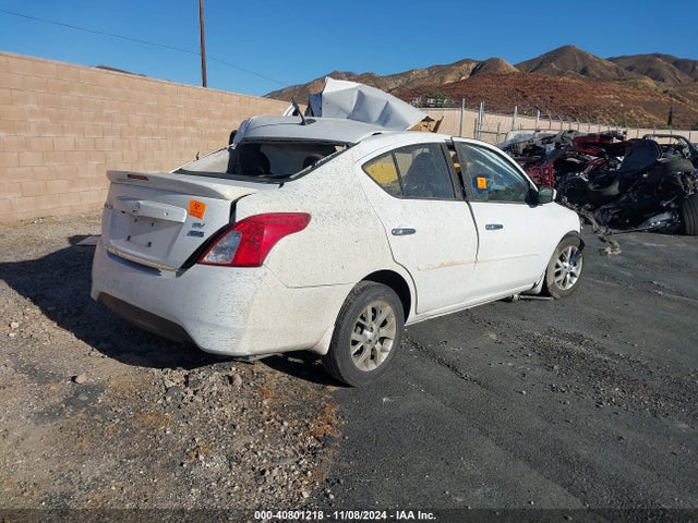 3N1CN7AP8HL887304 Nissan 2017