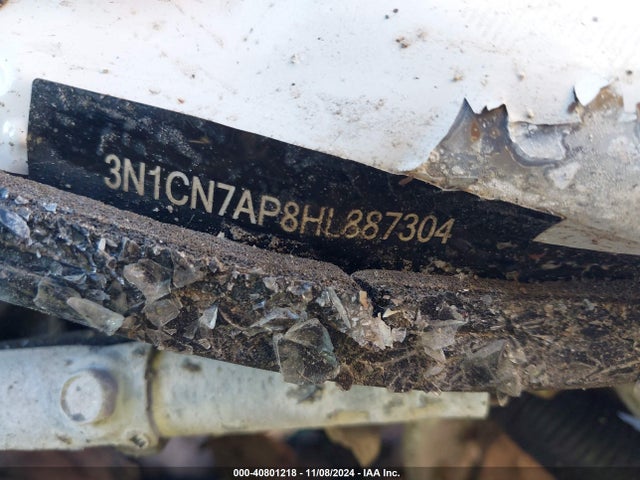 3N1CN7AP8HL887304 Nissan 2017