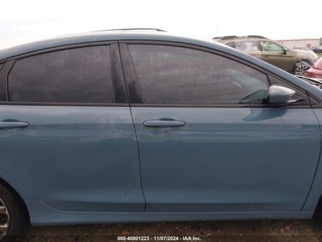 1C3CCCBB4FN617518 Chrysler 200 S