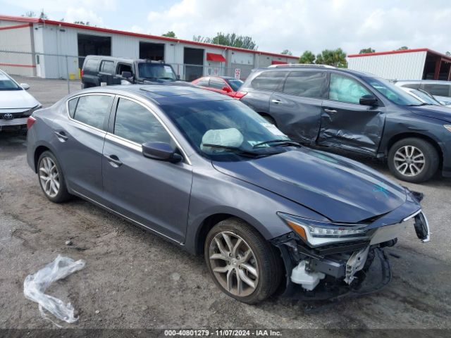 19UDE2F39NA004017 auction archive image