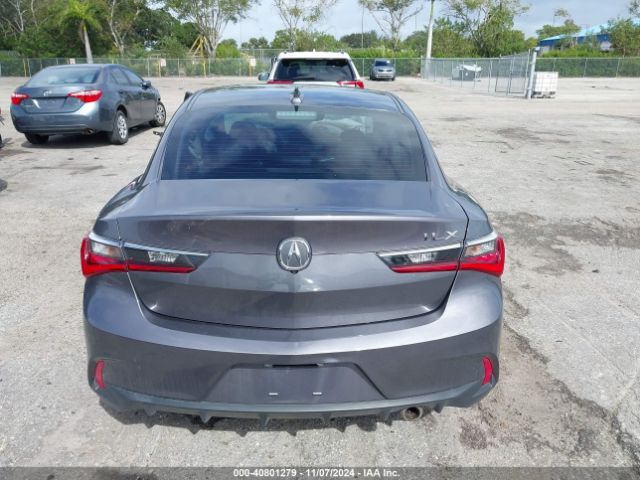 19UDE2F39NA004017 Acura Ilx Standard