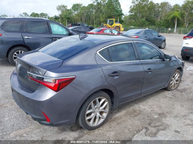 19UDE2F39NA004017 Acura Ilx Standard
