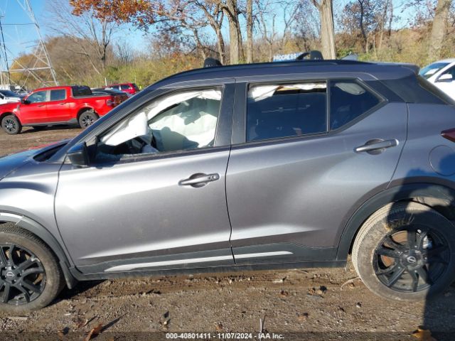 3N1CP5DV8PL563194 Nissan Kicks Sr Xtronic Cvt