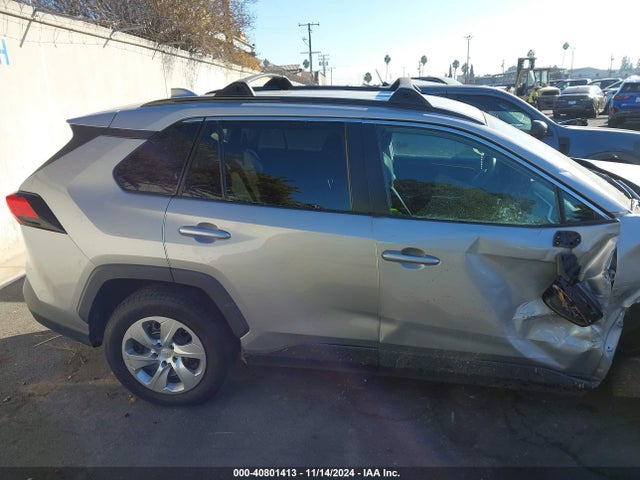 Toyota RAV4 LE 2021 2T3H1RFV0MW131339 Image 13