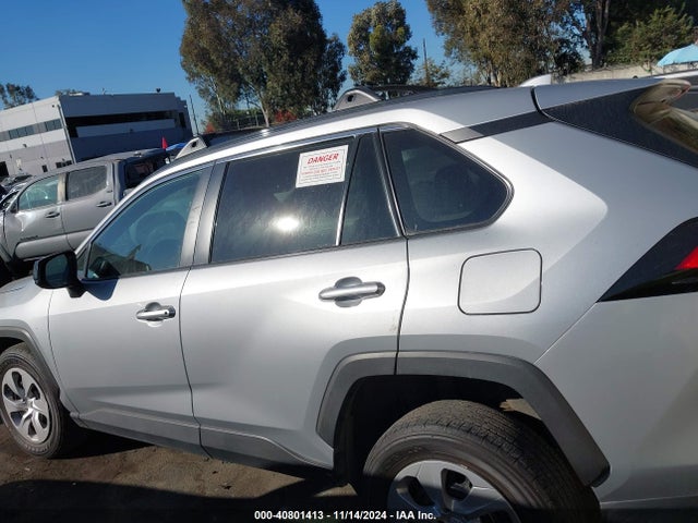 Toyota RAV4 LE 2021 2T3H1RFV0MW131339 Image 14