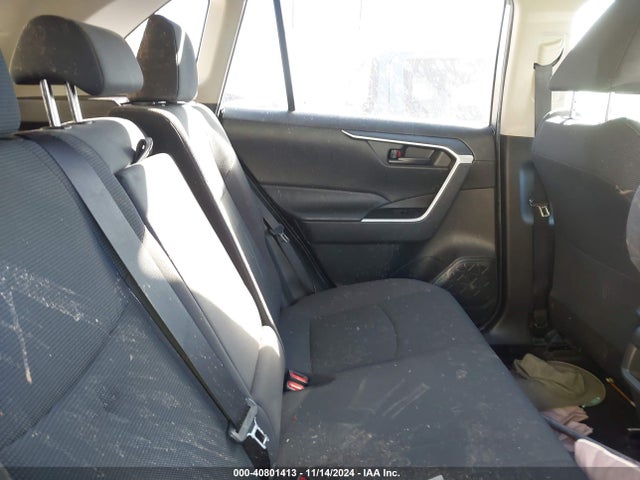 Toyota RAV4 LE 2021 2T3H1RFV0MW131339 Image 8