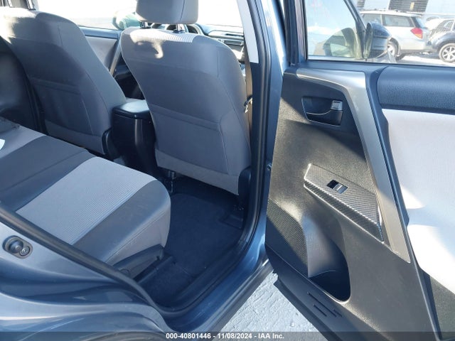Toyota RAV4 LE 2014 JTMZFREV5ED037964 Image 8