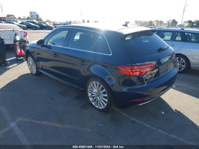 WAUTPBFF0HA045572 Audi A3 E-tron 1.4t Premium