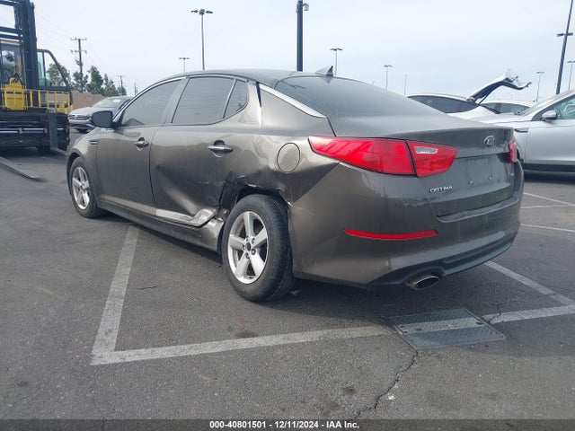 5XXGM4A76FG406765 KIA Optima Lx
