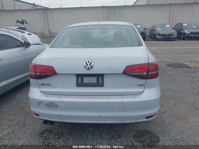 Volkswagen Jetta 1.4t S 2017 3VW2B7AJ4HM356671 Image 16