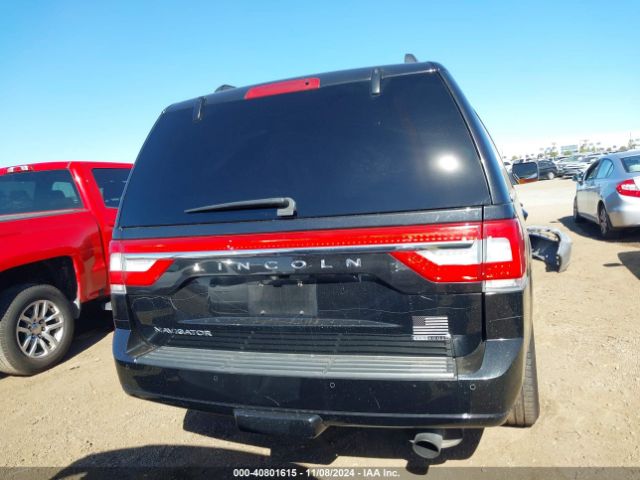 5LMJJ2JTXFEJ13738 Lincoln Navigator