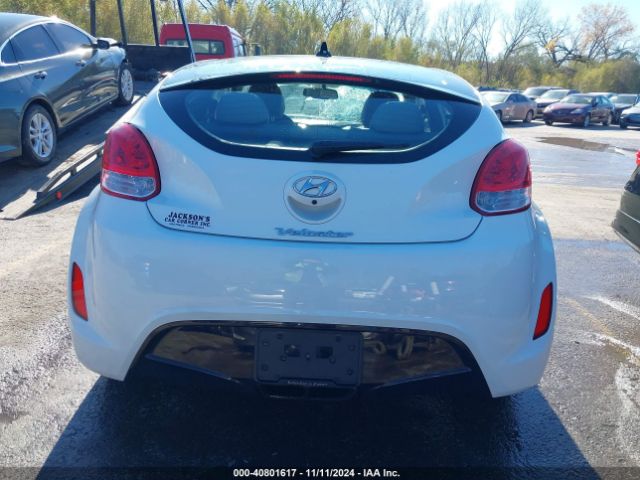 KMHTC6AD5EU215152 Hyundai Veloster Base W/gray