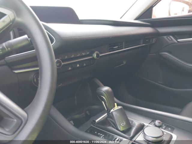 JM1BPABL2L1165242 Mazda MAZDA3