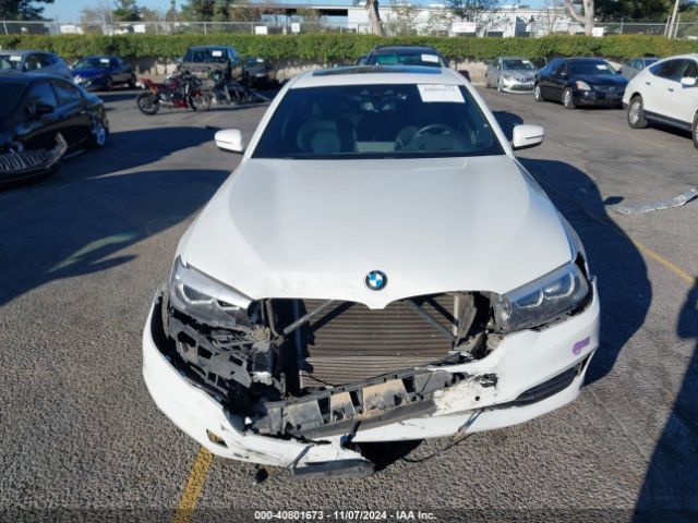 WBAJA9C5XJB250555 BMW 530e Iperformance