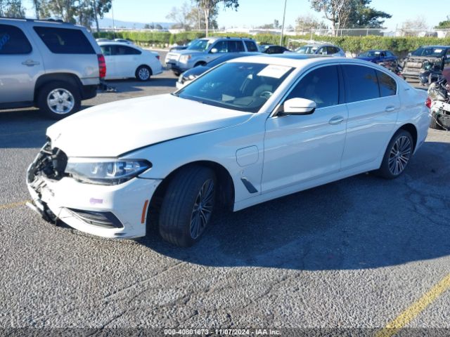 WBAJA9C5XJB250555 BMW 530e Iperformance
