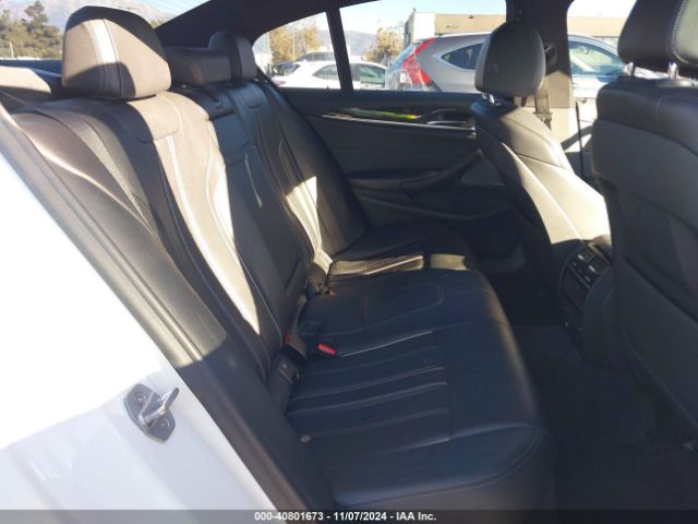 WBAJA9C5XJB250555 BMW 530e Iperformance