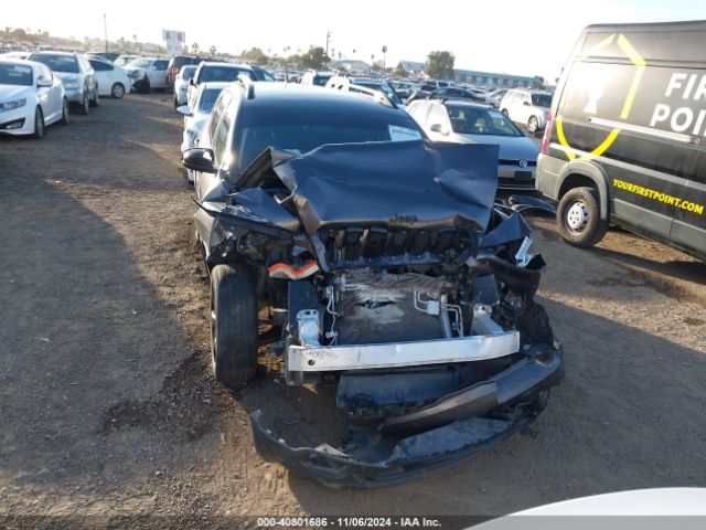 1C4PJLCBXJD556532 Jeep Cherokee Latitude Fwd