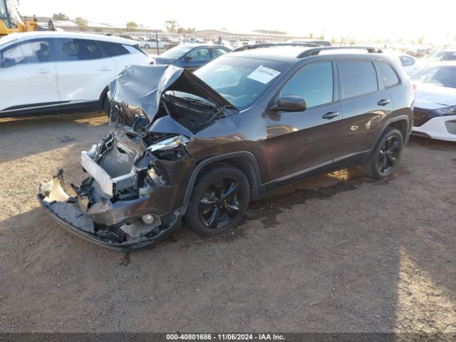 1C4PJLCBXJD556532 Jeep Cherokee Latitude Fwd