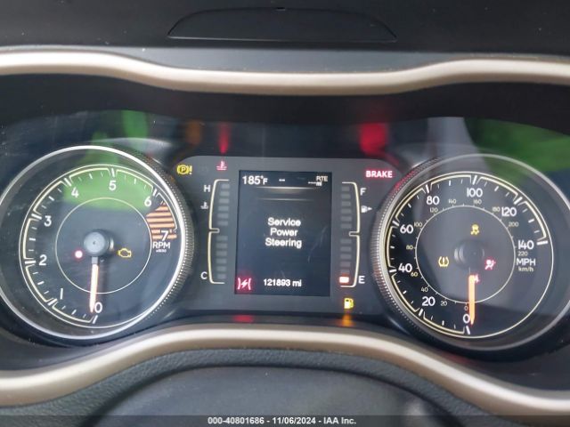 1C4PJLCBXJD556532 Jeep Cherokee Latitude Fwd