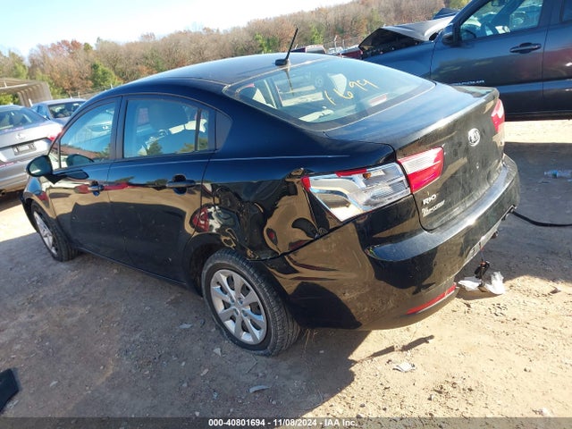 KIA RIO LX 2015 KNADM4A37F6440788 Image 3