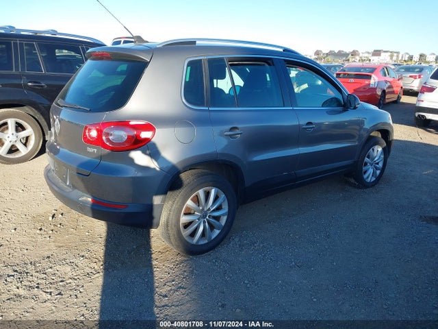 Продаж на аукціоні авто 2011 Volkswagen Tiguan Se, vin: WVGAV7AX2BW504233, номер лоту: 40801708