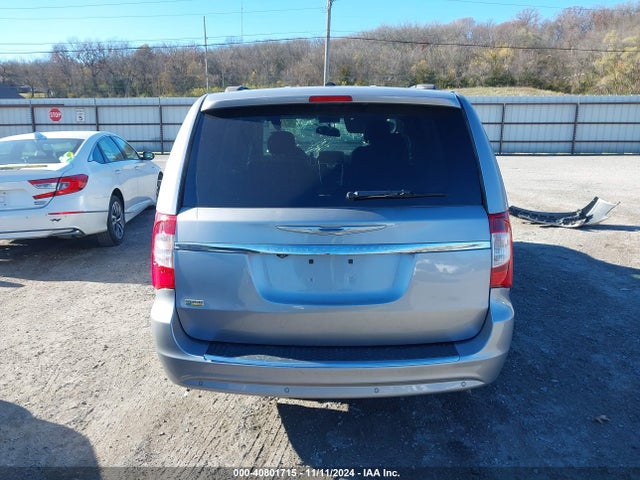 2C4RC1CGXFR698998 Chrysler Town & Country Touring-l