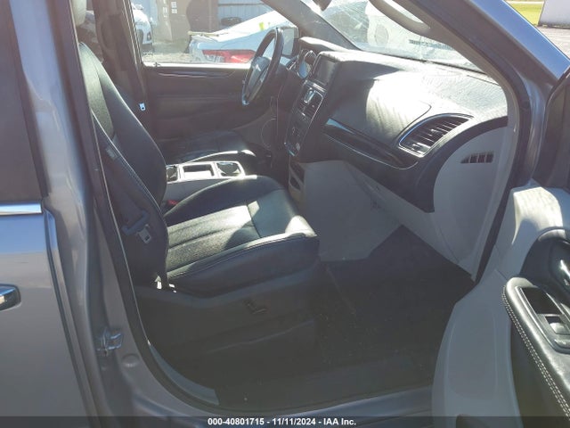2C4RC1CGXFR698998 Chrysler Town & Country Touring-l