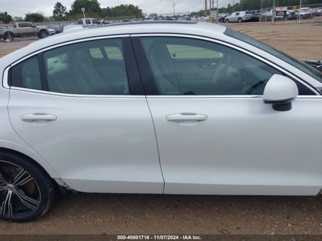 7JRA22TL1KG009463 Volvo S60 T6 Inscription