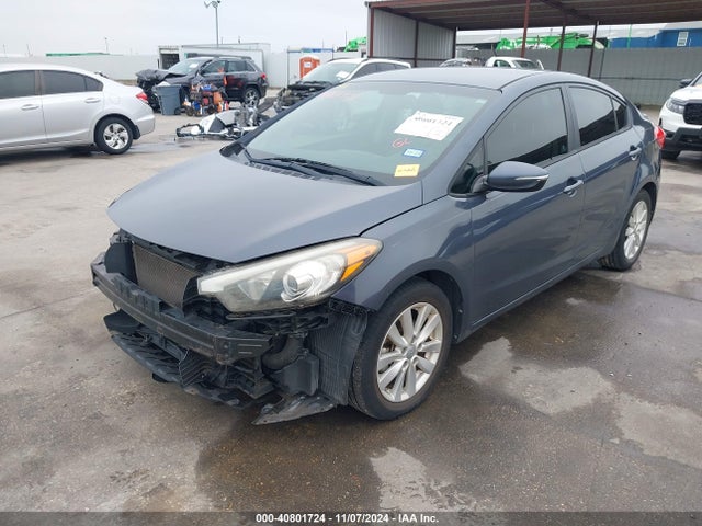 KIA FORTE LX 2014 KNAFX4A66E5061067 Image 2