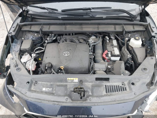 Toyota Highlander Xle 2022 5TDGZRBH2NS245799 Image 10