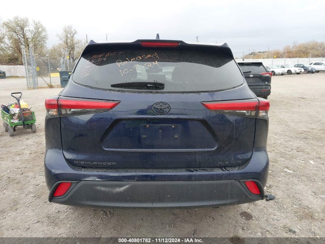 Toyota Highlander Xle 2022 5TDGZRBH2NS245799 Image 16