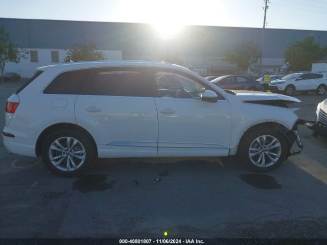 WA1LAAF72JD048091 Audi Q7 3.0t Premium