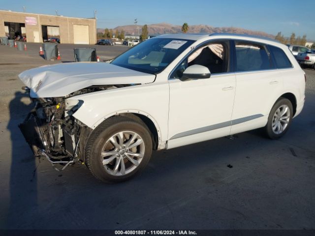 WA1LAAF72JD048091 Audi Q7 3.0t Premium