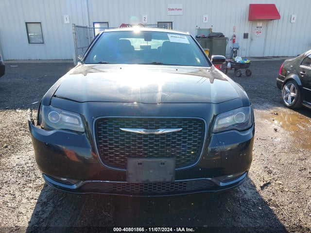 Chrysler 300 300s Awd 2018 2C3CCAGG3JH241050 Image 12