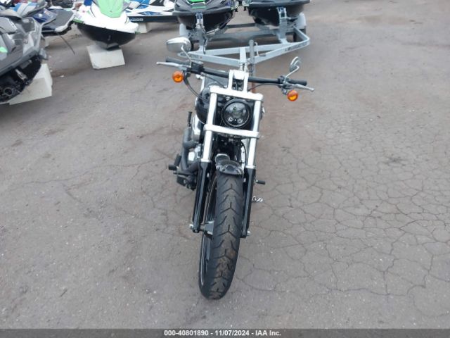 2014 HARLEY-DAVIDSON FXSB 1HD1BFV18EB025340 Photo 4