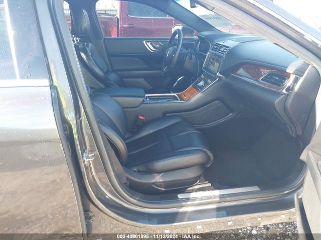 Lincoln Continental Standard 2019 1LN6L9PK2K5603854 Image 5