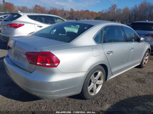 1VWAT7A37FC114904 Volkswagen Passat 1.8t Limited Edition