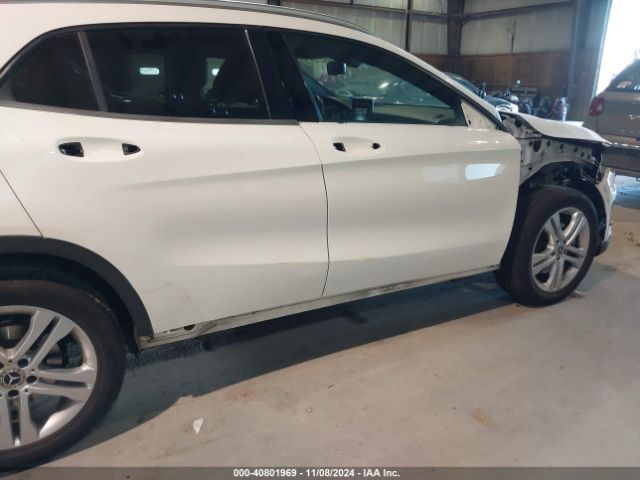 WDCTG4GB9KU010250 Mercedes-Benz Gla 250 4matic