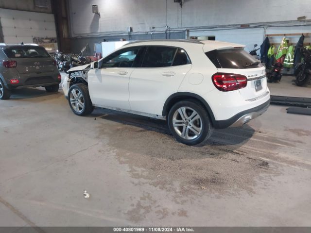 WDCTG4GB9KU010250 Mercedes-Benz Gla 250 4matic