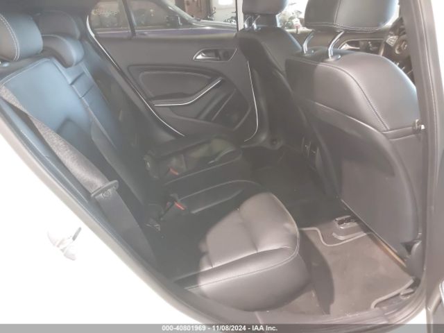 WDCTG4GB9KU010250 Mercedes-Benz Gla 250 4matic
