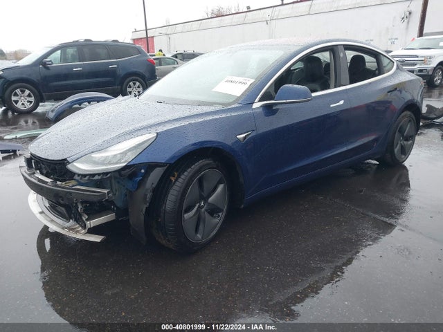 Tesla Model 3 Long Range/performance 2018 5YJ3E1EB9JF130585 Image 2