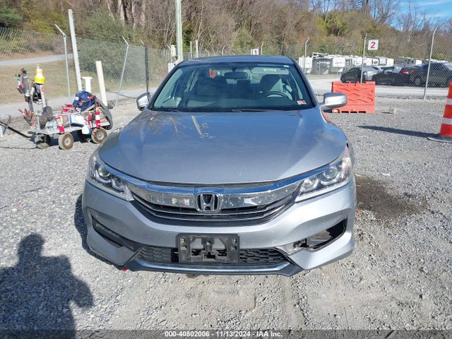 Honda ACCORD EX 2017 1HGCR2F7XHA277751 Image 12