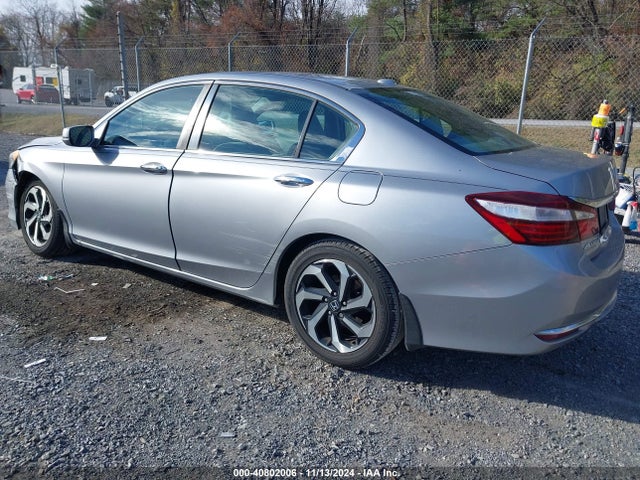 Honda ACCORD EX 2017 1HGCR2F7XHA277751 Image 3