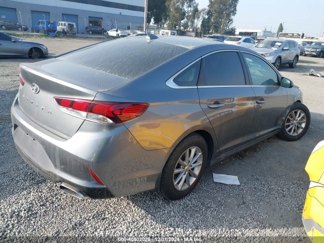 Hyundai SONATA SE 2018 5NPE24AF9JH699790 Image 4